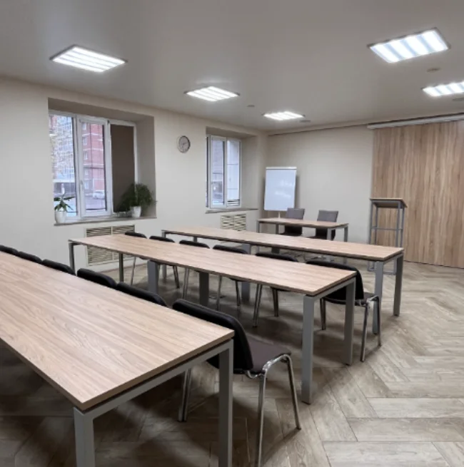 Уборка переговорной комнаты - после уборки